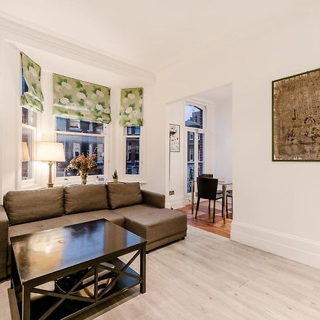 Lovely 2 Bedroom Flat In The Heart Of Chelsea Лондон Экстерьер фото