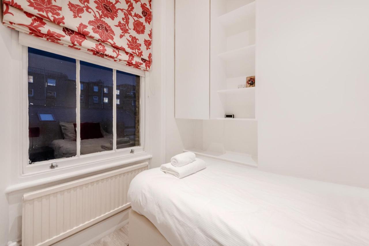 Lovely 2 Bedroom Flat In The Heart Of Chelsea Лондон Экстерьер фото
